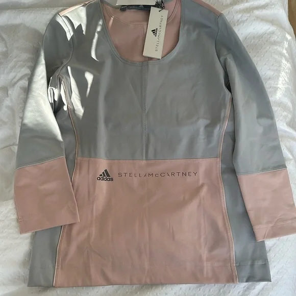 Adidas by Stella McCartney Yoga Comfort Activewear Tee Top Colorblock L NWT - Picture 1 of 3
